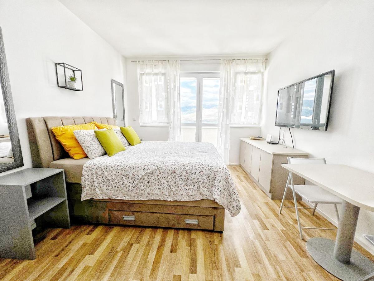 Studio Apartma Pag Blue Ocean 1 With Sea View Паг Екстер'єр фото