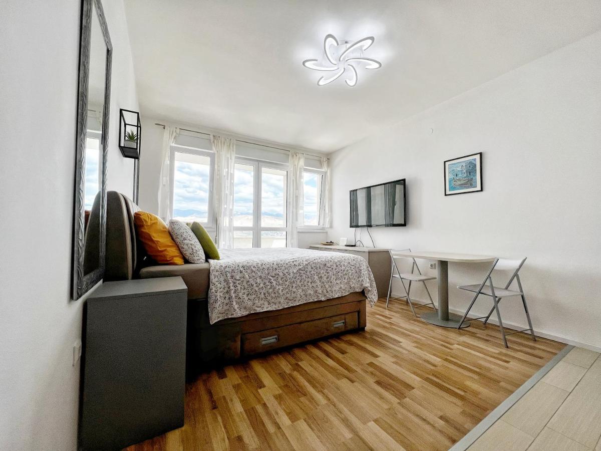 Studio Apartma Pag Blue Ocean 1 With Sea View Паг Екстер'єр фото